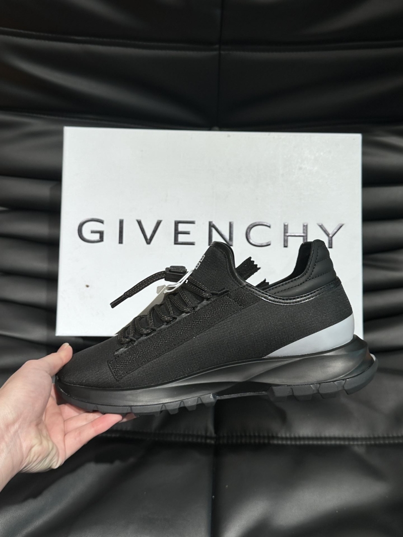 Givenchy Sneakers